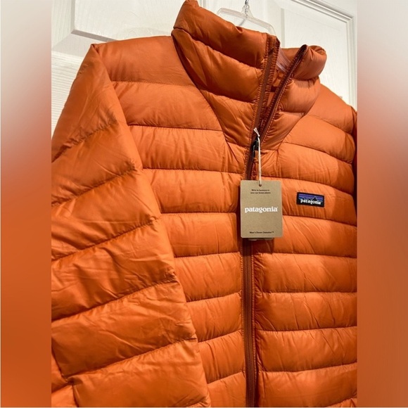 Patagonia Men's XL Down Sweater Redtail Rust Orange Red Puffer Jacket NWT Cold - Picture 2 of 10